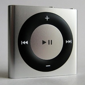 Ремонт iPod shuffle 4 - UniverseFix